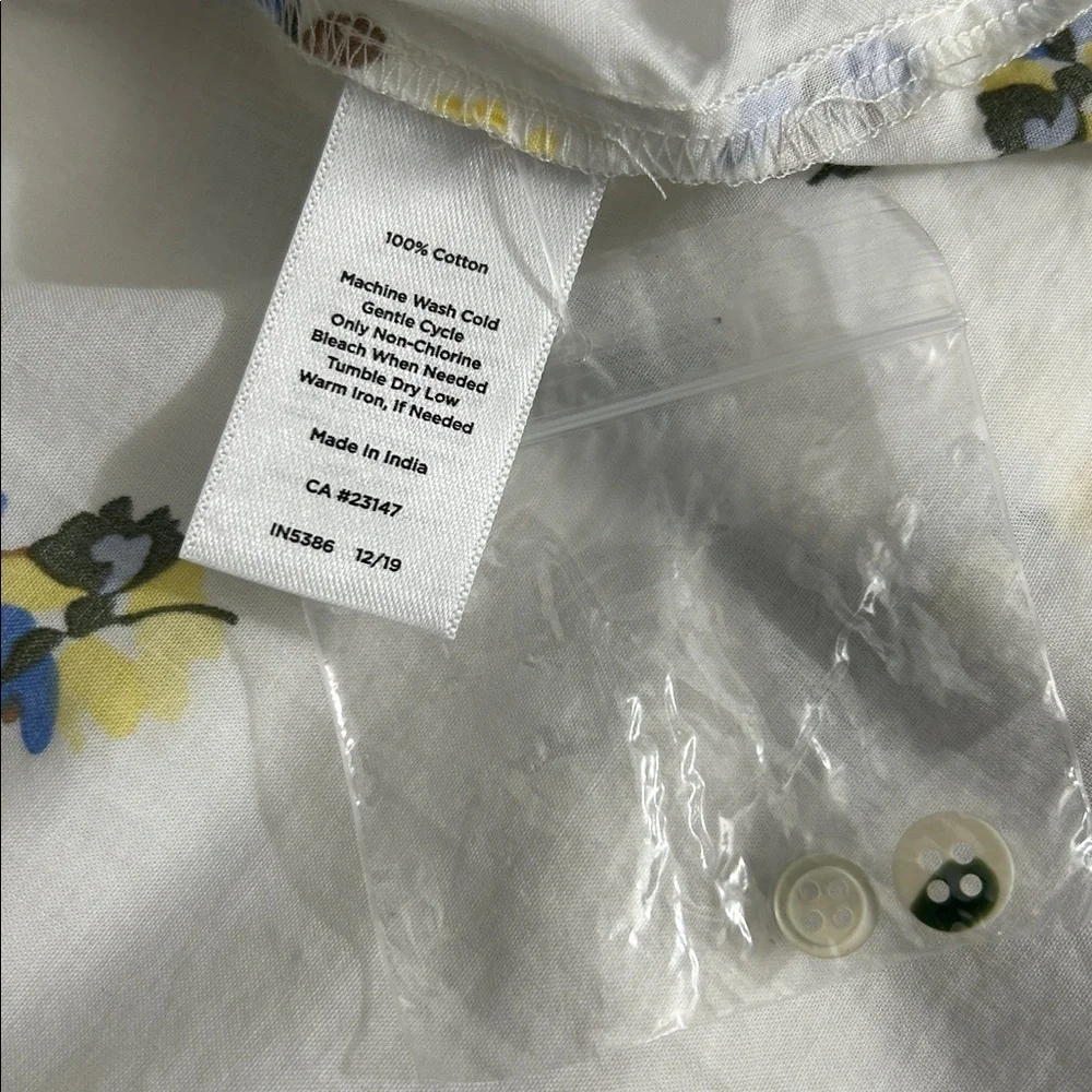 🆕 Talbots Petite Pleaded Ruffle Trim Floral Blouse. NWOT - Picture 8 of 10